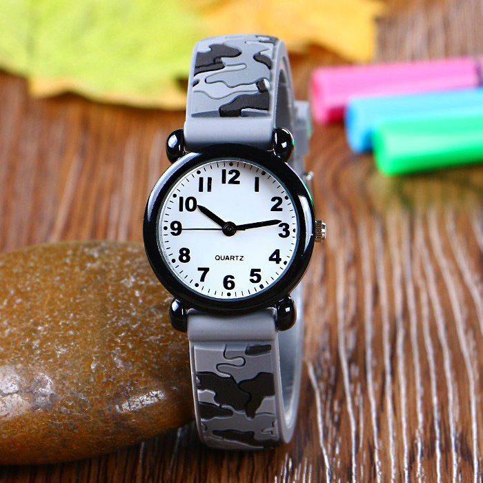 Cartoon Camouflage Male Student Children's Watch Primary School Student Military Green Camouflage Boy Boy Child Waterproof Watch Trend Cartoon Camouflage Male Student Children's Watch Primary School Student Military Green Camouflage Boy Boy Child Waterproof Watch Trend
