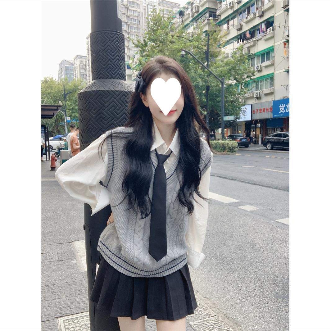 单件/套装韩版麻花背心针织衫宽松显瘦无袖坎肩JK毛衣马甲上衣女