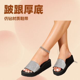 �ļ�һ���Ϸ�荱��һ�_�ňA�^�ɸ⼃ɫŮʿ�����¸���Ь�羳���l