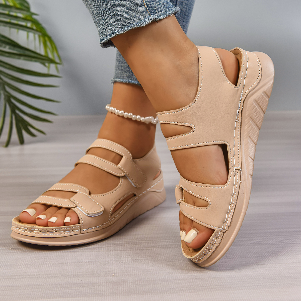 fashionable lightweight comfortable casual universal beach sandals…