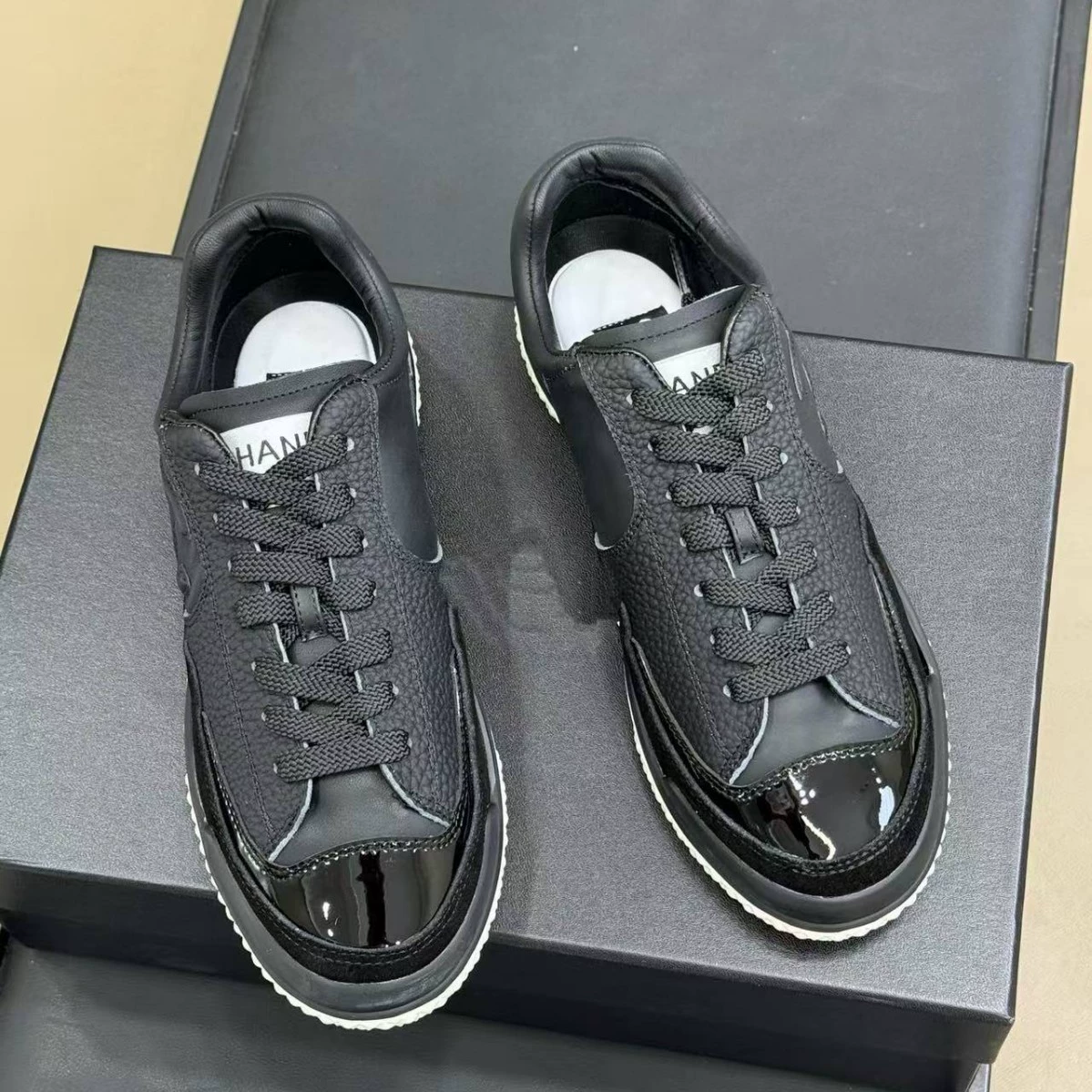 Демисезонные дышащие нескользящие обувь для отдыха, стиль Chanel
