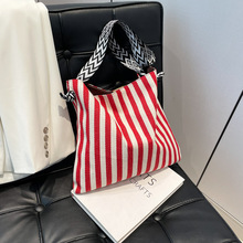 �¿�㼑��L�����l�y������ײɫ��ˇ���e�r�Іμ�Ҹ���������Ů