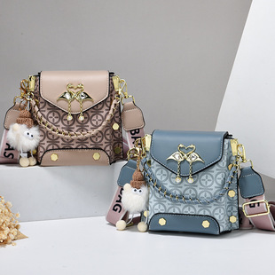 �¿��n��ٴ�s�μ�б������챬��������֙C��ͨ�ڼ�С����Ů