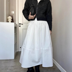 2025春夏当当同モデルの怠惰な極めてシンプルなデザインの縄張りスカートの女性