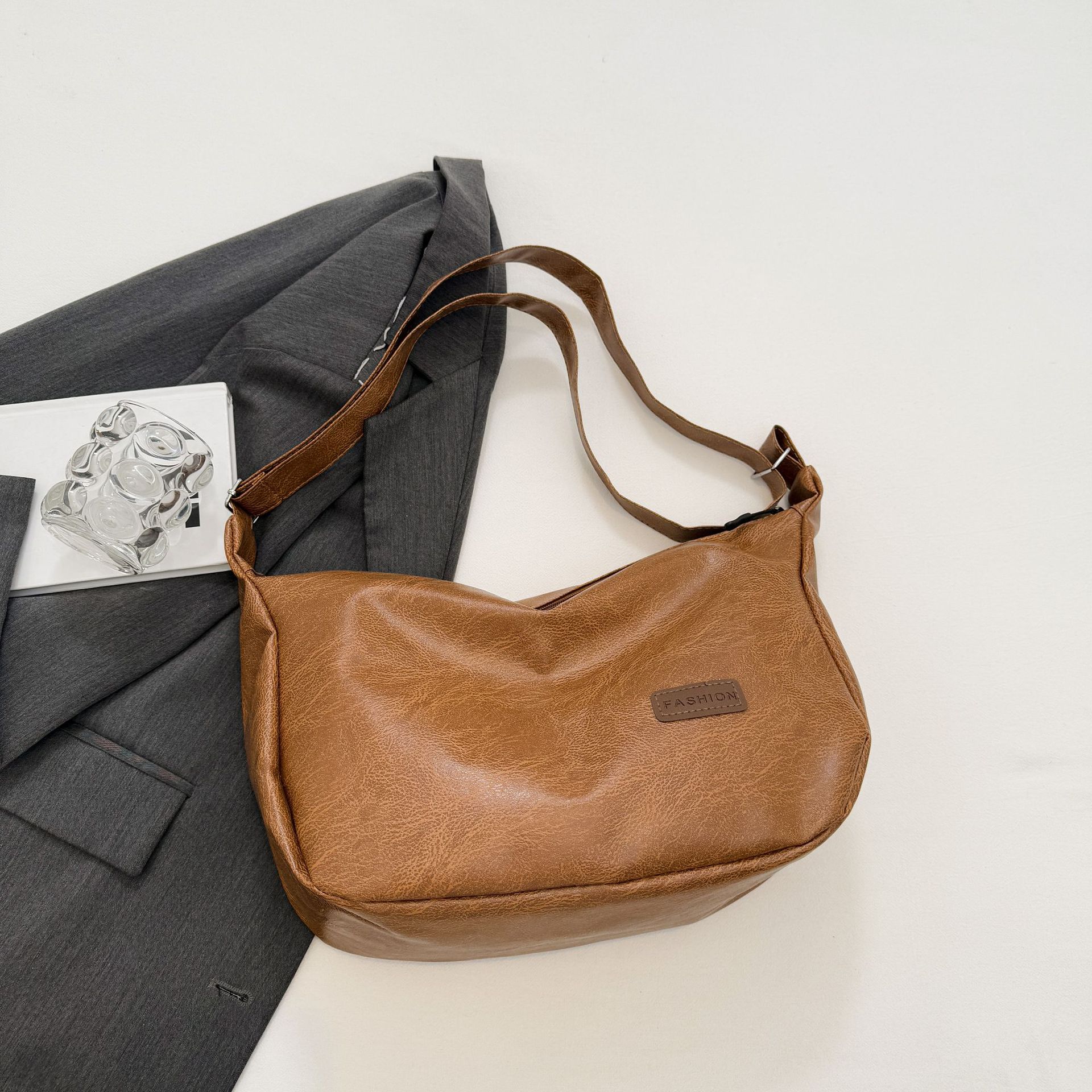 Vintage Style Women's Dumpling Shoulder Bag Crossbody Handbag_voghion.com