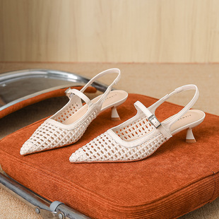 H555�r�b�͹�һ�֎�������Ь͸���U�վ����߸���ռ������^��ЬŮ