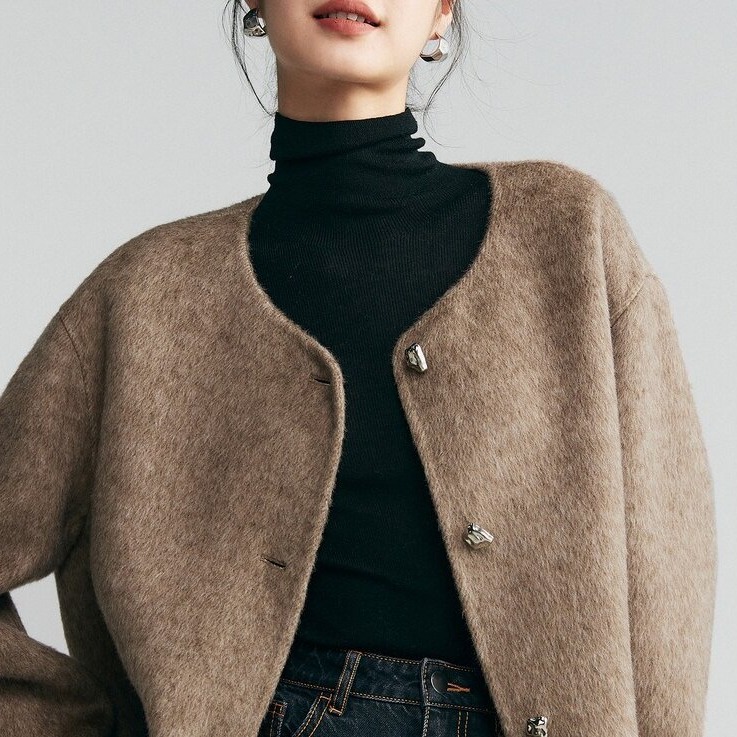 in stock Metal Buckle Wool Fragrant Wool Coat Women's Spring and Autumn Box Round Neck Short Double-sided Wool