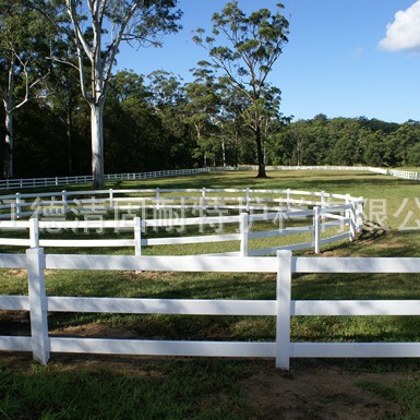 厂家直销PVC马场护栏马场围栏农场护栏跑马场围栏美式护栏栅栏