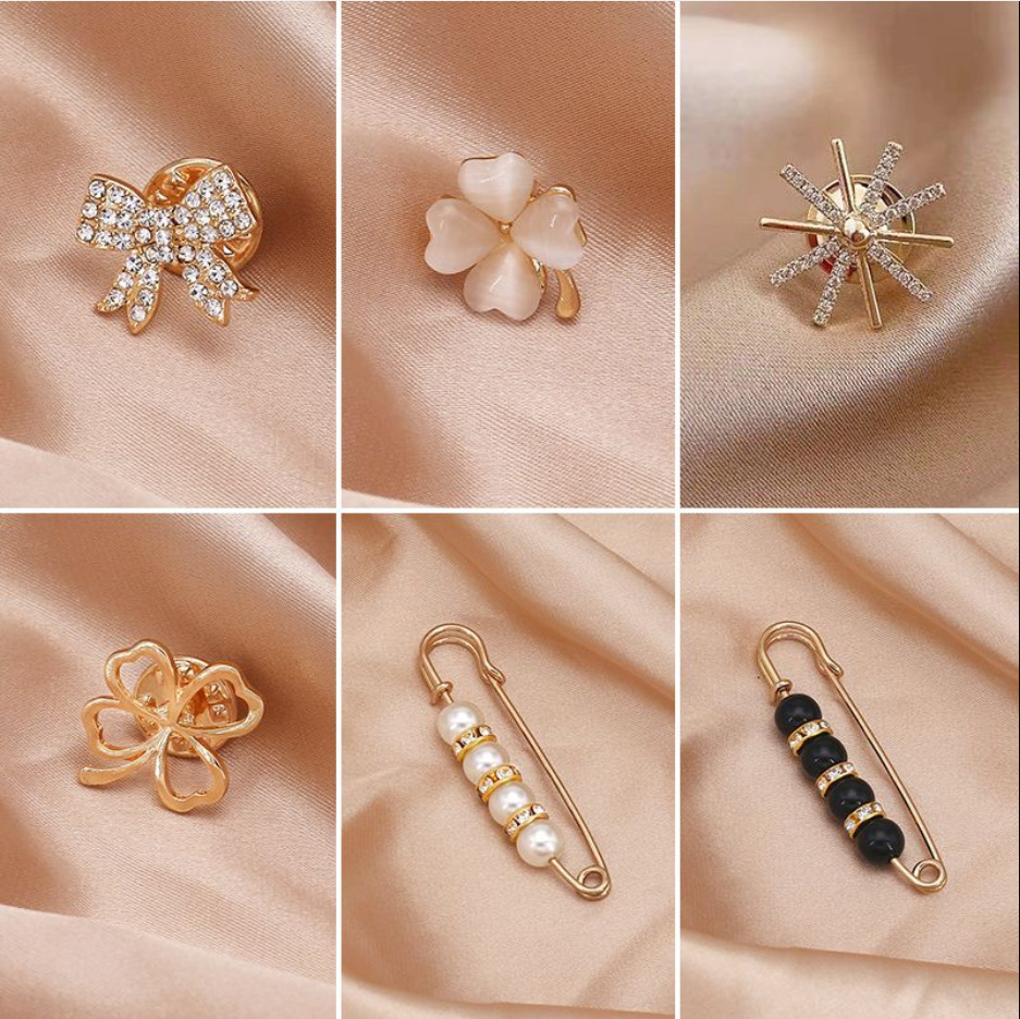 미니 해바라기 네 잎 클로버 개인 핀 일본식 브로치 트렌디 한 세트 액세서리 여자의 크리스탈 패션 안티 라이트 버클