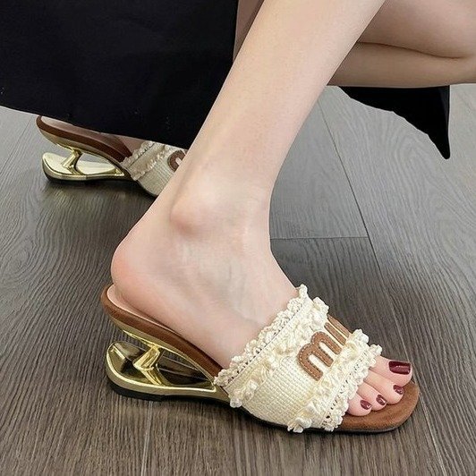 Zapatillas de letras de encaje de nicho francés para mujeres de verano 2026 nuevas zapatillas de alto nivel con pendiente de dedo abierto image 7