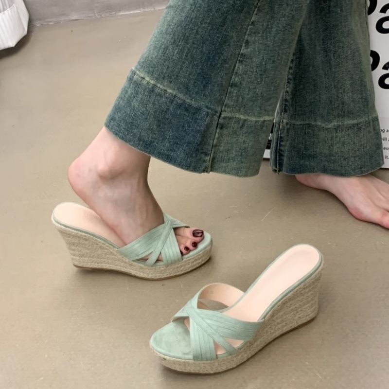 ミント曼波緑 ~ 2025新型の小さい背の厚いサンダルの女性の草編みの坂とスリッパの外はハイヒールを履いています。|undefined