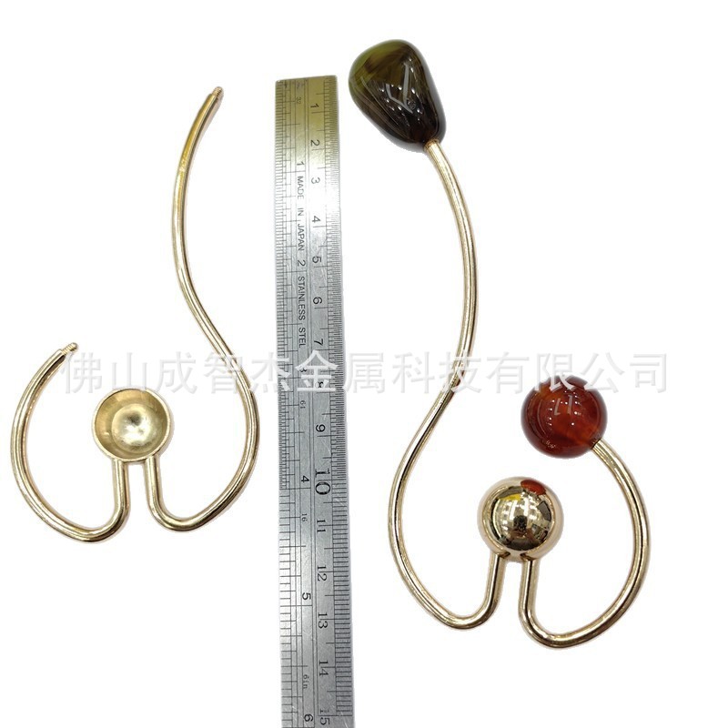 服装设计师款六六大顺加长款锣旋时尚配饰服装配件外贸服饰异形扣