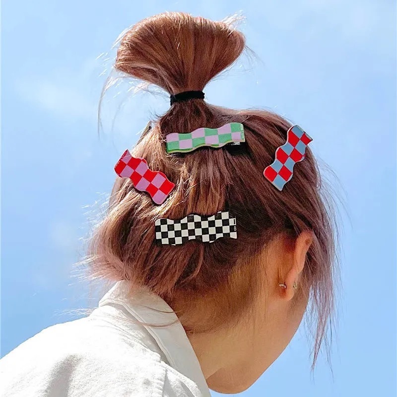 8g Weight Headwear Classification Birthday Occasion Waves Pattern Women'S Gender Simple Style Style White, Pink, Purple, Red, Green Color Hit Color Checkerboard Lattice Wave Shape Duckbill Clip Wholesale Nihaojewelry 无