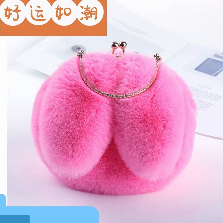 2024 New Stuffed Clip Bag Women's Diagonal Shoulder Portable Princess Bag Chain Bag Easiest for Match Rabbit Ears Bag 2024 New Stuffed Clip Bag Women's Diagonal Shoulder Portable Princess Bag Chain Bag Easiest for Match Rabbit Ears Bag