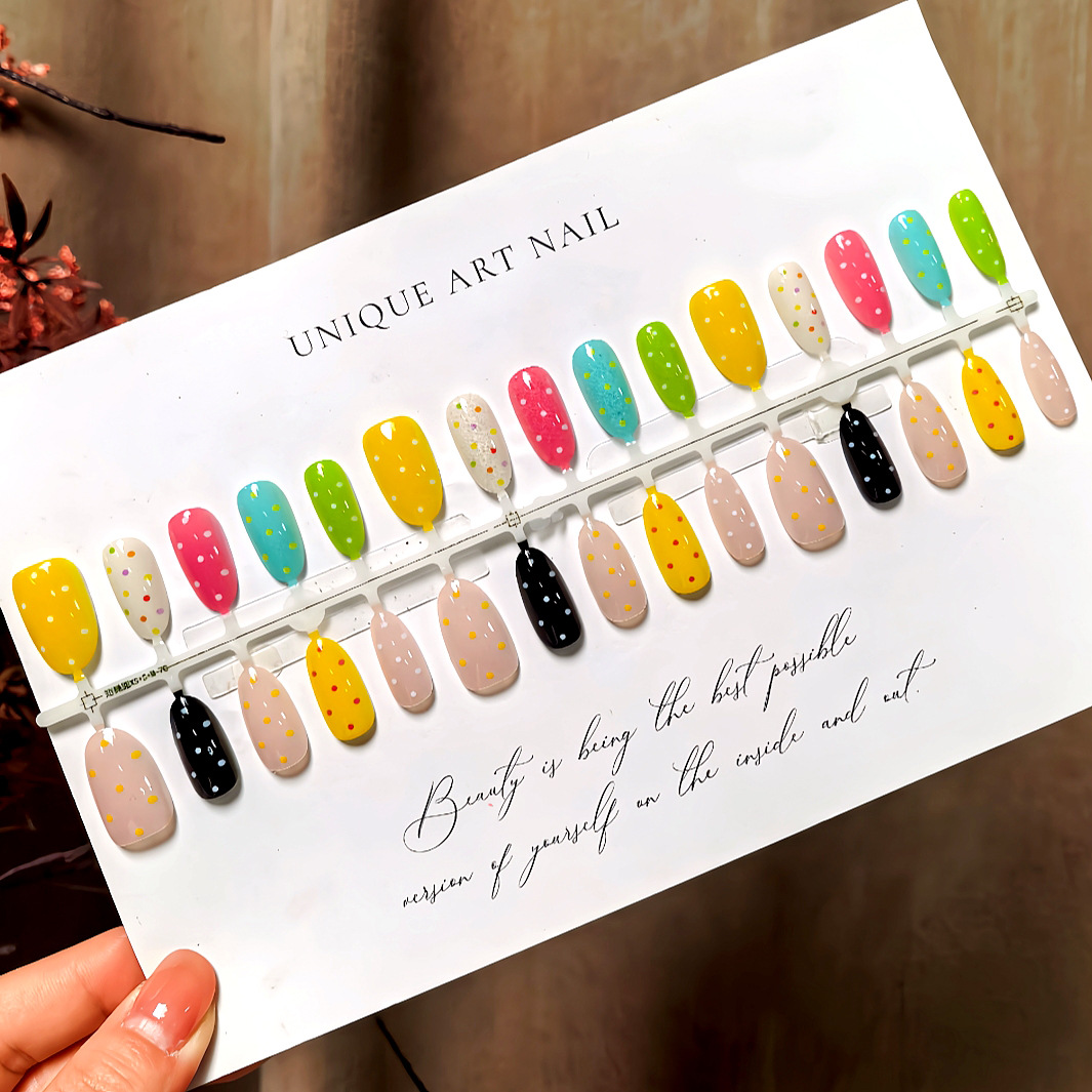 S619-Pre-Made Full-Length Candy Pop Style Wearable Nails with High Saturation Polka Dots for Sweet Girls, Removable Nail Pieces