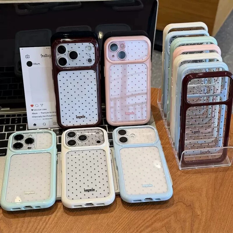 Suitable for iPhone 18, minimalist full-screen phone case with small polka dots, Apple 17 Pro Max, simple and stylish, drop-resistant, starry sky design Suitable for iPhone 18, minimalist full-screen phone case with small polka dots, Apple 17 Pro Max, simple and stylish, drop-resistant, starry sky design