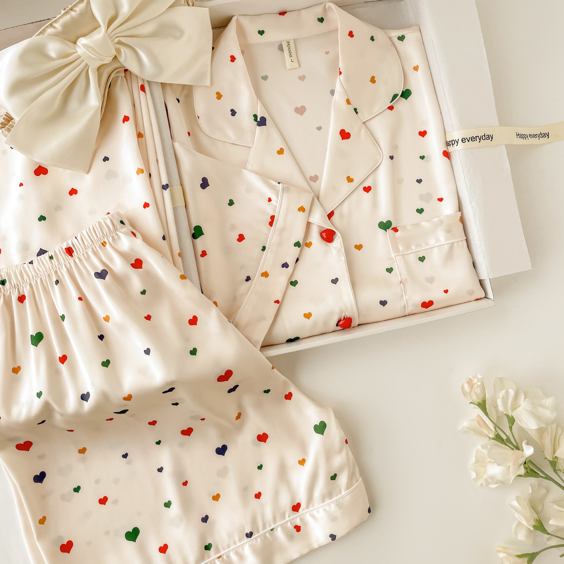 Pijama de seda fría con estampado de corazones, set de 3 piezas, ligero para verano