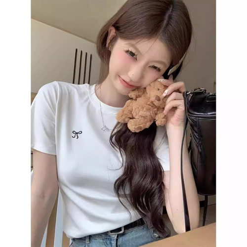 Women's Fitted Short-Sleeve Spring and Summer Korean Style Regular Shoulder Round Neck Butterfly Knot Design Fitted and Slimming T-Shirt