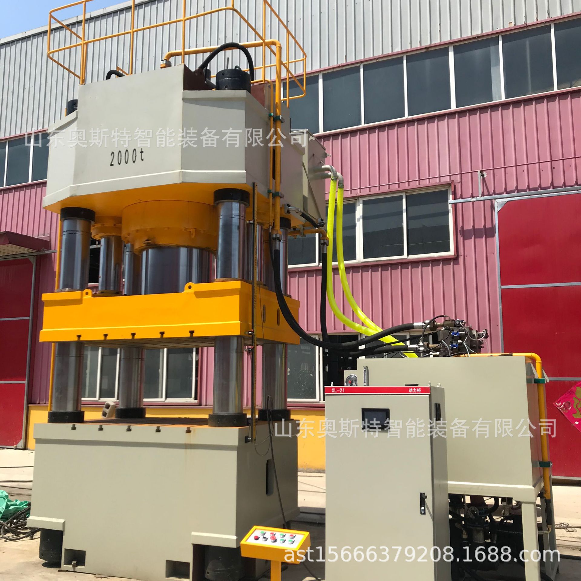 2000吨伺服液压机(小台面)01 (4).JPG