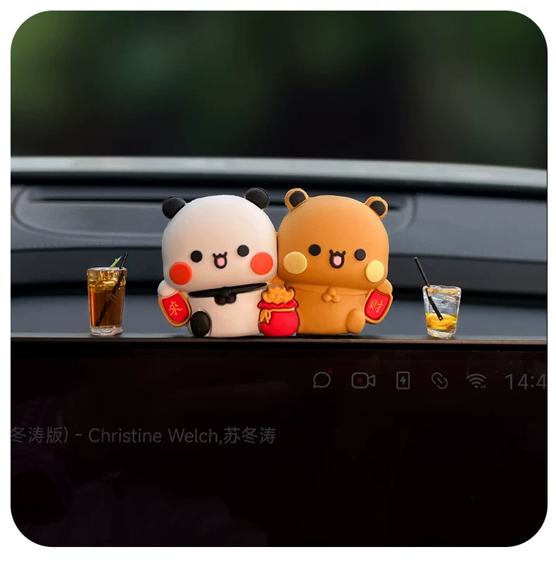 Cute and adorable couple figurines, perfect for decorating the car's center console screen or rearview mirror
