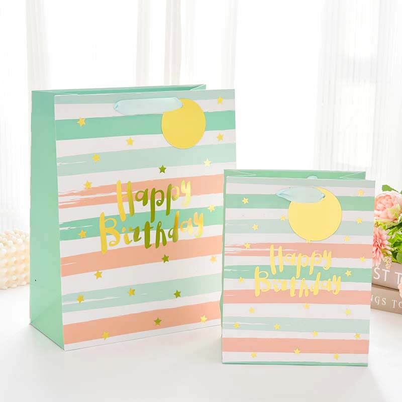 Nueva bolsa de regalo de cumpleaños transfronteriza, bolsa de mano de bronceado de alta gama, bolsa de embalaje de regalo, bolsa de papel portátil al por mayor