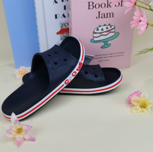 Croosؐ��һ���϶���Ь��ЬŮЬ��H�����ɳ������������Ь���l