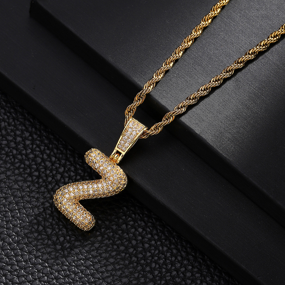 Nuevo cross-border 26 letras inglesas colgantes collares de bronce y piedra collares de moda simplista para hombres y mujeres