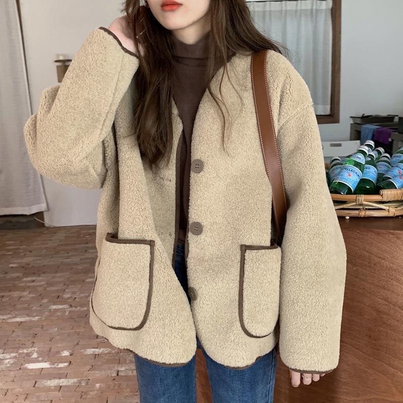 Lamb Wool Outwear for Women in Autumn and Winter, Small Fragrance, Loose, Short, Imitation Lamb Velvet Top, Winter Women's Clothing Trend Lamb Wool Outwear for Women in Autumn and Winter, Small Fragrance, Loose, Short, Imitation Lamb Velvet Top, Winter Women's Clothing Trend