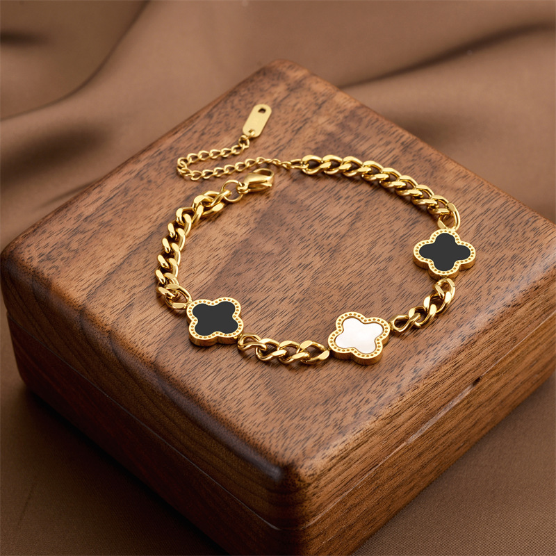 Joyas transfronterizas europeas y americanas Pulsera de acero de titanio de todo fósforo Versión coreana del temperamento bohemio Pulsera de acero de titanio que no se desvanece Joyería femenina