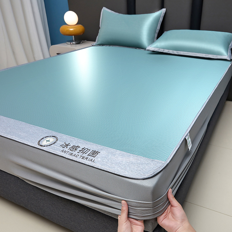 Sombrilla de cama de seda de hielo antibacteriana de verano, cubierta de cama fresca de una sola pieza, cubierta protectora de colchón todo incluido, juego de tres piezas 2
