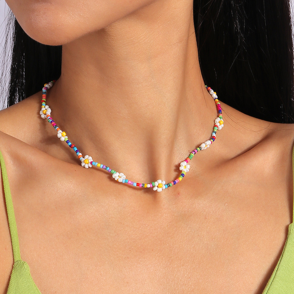 10g Weight Necklace Classification Seed Bead Chain Material Beaded Chain Chain Type 1 Piece, 1 Set Quantity Casual, Holiday, Street Occasion Resin Material Flower Pattern All Seasons Season Women's Gender Beaded Design Elegant, Lady Style Elegant Lady Flower Resin Beaded Chain Beaded Necklaces Wholesale 13