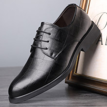 �����f��|��ߴa�̄��L���bƤЬ�к�ɫϵ��������Ӣ����ʿƤЬ��