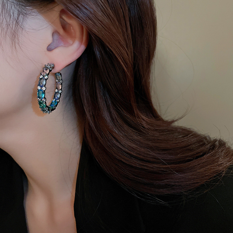 Fashion Round Copper Inlay Zircon Earrings 1 Pair