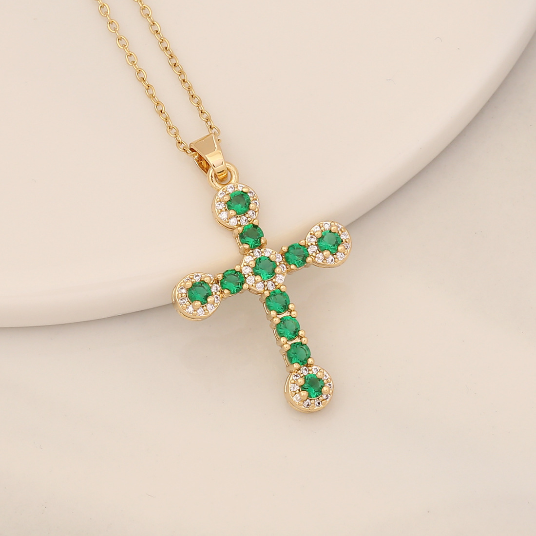 1 Piece Fashion Cross Copper Plating Zircon Necklace display picture 2