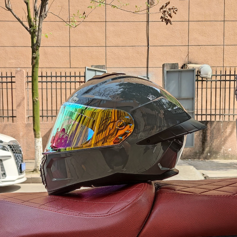 ORZ nuevo casco de motocicleta 3C casco completo de motocicleta para hombres y mujeres cuatro estaciones corriendo casco cola grande pareja Bluetooth