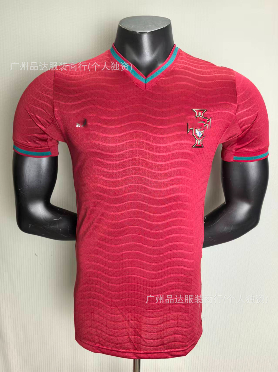 Camiseta de Uniforme de Fútbol Temporada 2526, Versión Jugador del Real Madrid, Edición Especial Selección Nacional, Versión Aficionado, La Liga