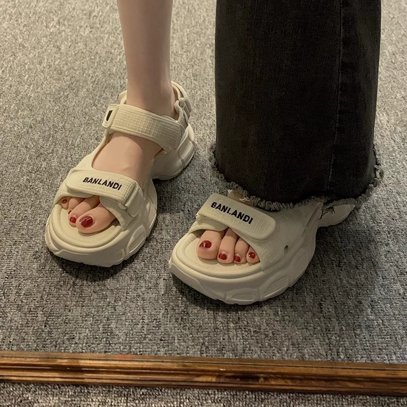 Романские сандалии фея с юбкой 2025 Новый кекс на толстой подошве