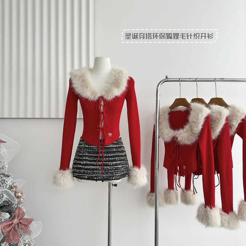 Temple Mai Carnival Christmas Outfit Fox Fur Detachable Red Knitted Cardigan 2025 Autumn/Winter New Style for Petite Women Temple Mai Carnival Christmas Outfit Fox Fur Detachable Red Knitted Cardigan 2025 Autumn/Winter New Style for Petite Women
