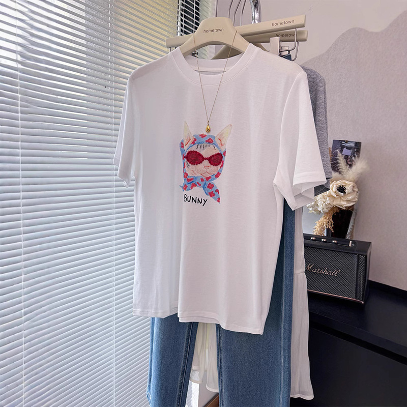 Cute Avatar Printed Short-Sleeved T-Shirt for Women, Youthful and Age-Reducing, Loose Large Size, Right Shoulder, Gray and White Top Wholesale Ins