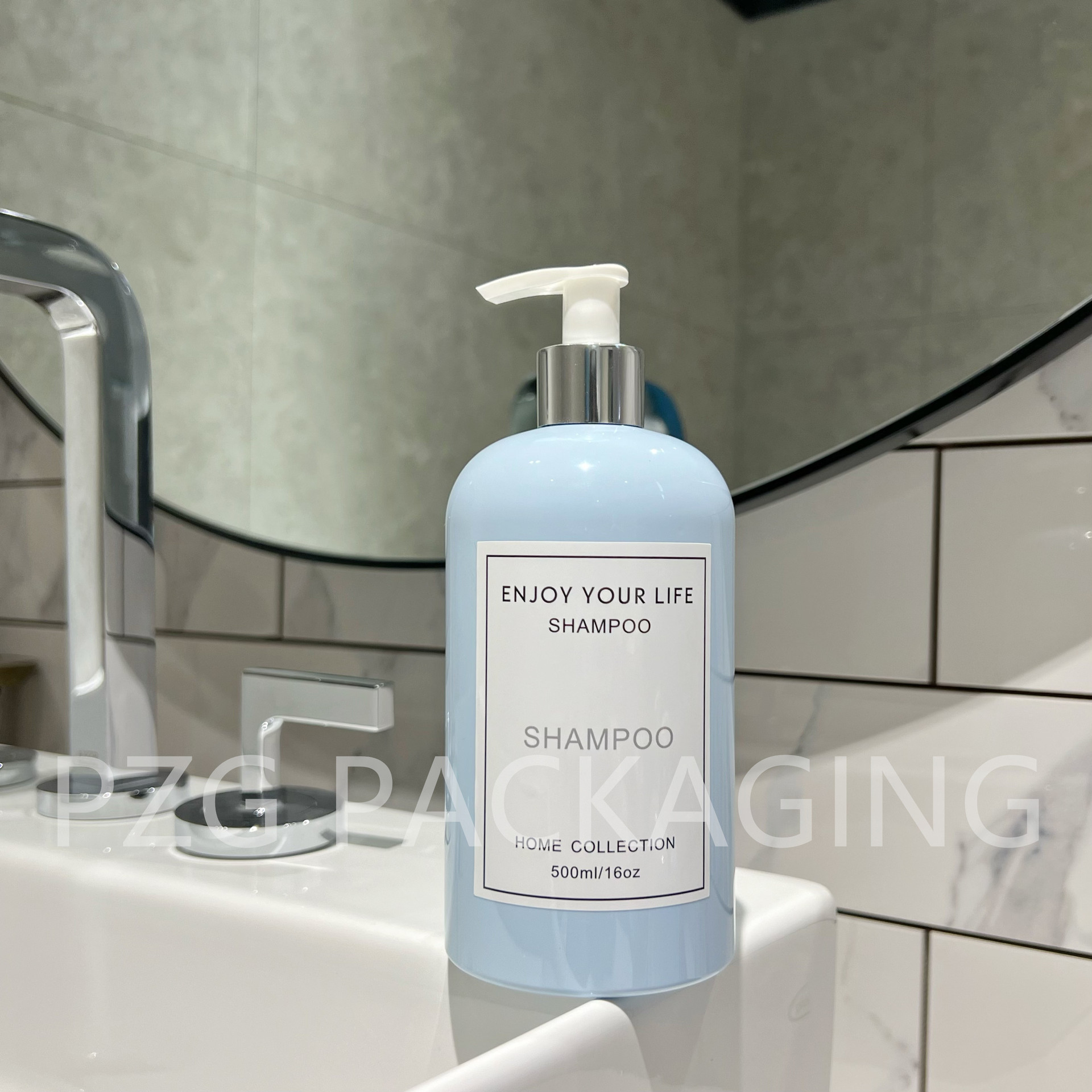 Azul simple Boston hombro redondo de gran capacidad comercial 500ml botella de emulsión de plástico a prueba de fugas