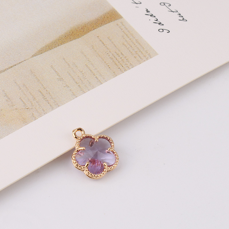 3g Weight Pendant Jewelry Making Type Zircon Inlay Material DIY Jewelry Accessories, Earrings, Necklace Classification 1 Piece Quantity Copper Material Bag, Flower Pattern Inlay Design IG Style, Shiny Style 1 Piece Copper Zircon Bag Flower Pendant DIY Jewelry Accessories Earrings Necklace 2