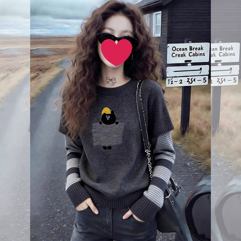 Early autumn cartoon striped patchwork faux two-piece knitted sweater for women, winter inner layer, age-reducing base shirt, top for spring Early autumn cartoon striped patchwork faux two-piece knitted sweater for women, winter inner layer, age-reducing base shirt, top for spring