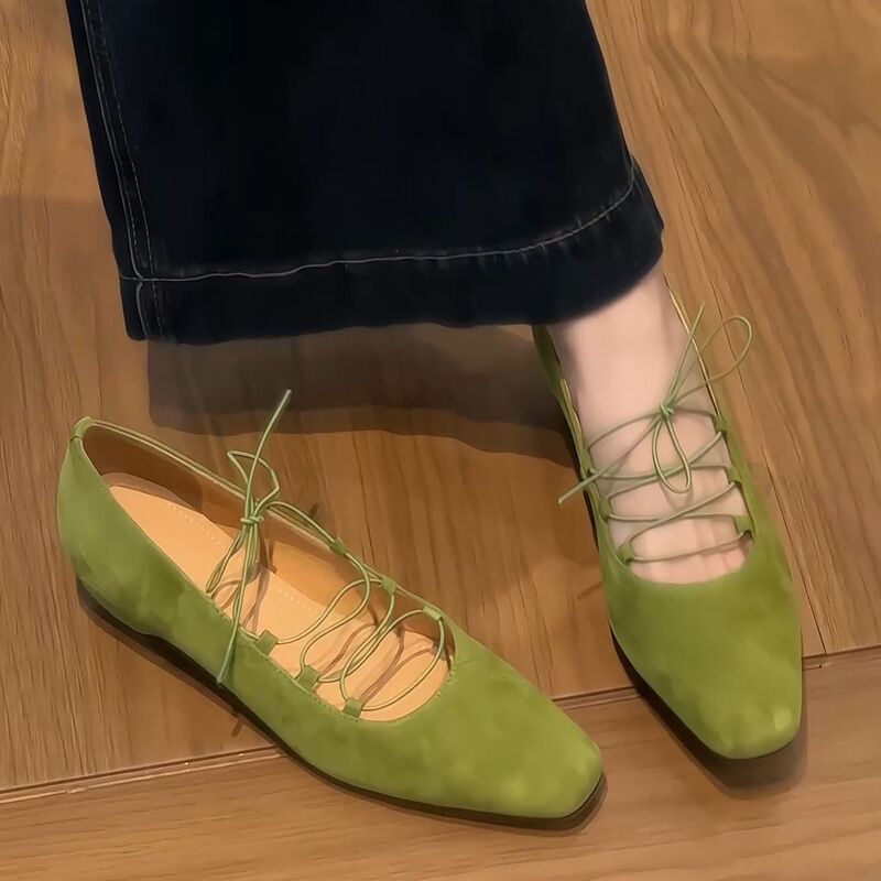 Sheepskin Version! Stunning Green Shallow-Cut French Square-Toe Cross-Strap Ballet Shoes with Chunky Heels, Mary Jane Shoes for Women Sheepskin Version! Stunning Green Shallow-Cut French Square-Toe Cross-Strap Ballet Shoes with Chunky Heels, Mary Jane Shoes for Women