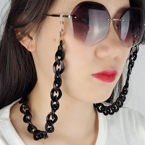 Cross-border European and American halter neck glasses chain anti-slip and anti-lost acrylic chain retro leopard print sexy jewelry accessories