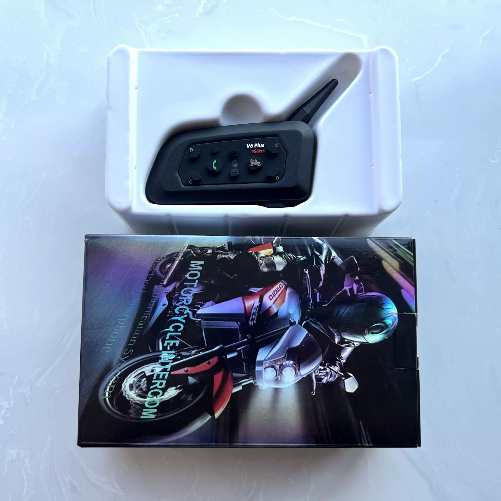 V6 Plus motorcycle helmet intercom machine full -duplex Bluetooth riding real -time intercom dual -pack foreign trade thermal sales