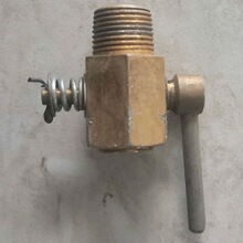 �|���t�����C���ˮ���ˮ�_�P�θ׶�ײ��͙C��С���X�Ͻ��ˮ�y