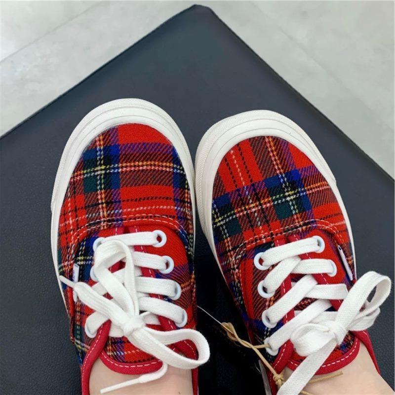 Putian Shoes 2026 New Version Vans Red Plaid Checkerboard Summer Couple Slip-On Canvas Shoes