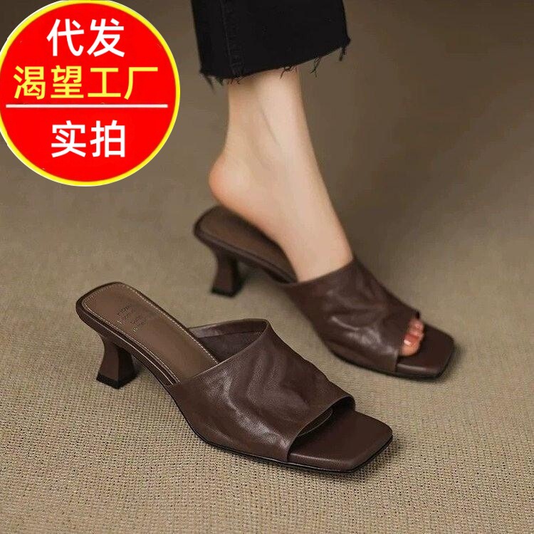 2026 Spring and Summer New Retro Slip-On Slippers for Casual Outdoor Wear, Soft-Soled Thin-Heeled High-Heeled Women's Slippers 2026 Spring and Summer New Retro Slip-On Slippers for Casual Outdoor Wear, Soft-Soled Thin-Heeled High-Heeled Women's Slippers