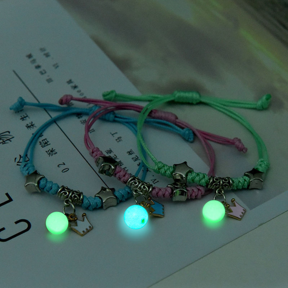 블루 파우더 화이트 작은 왕관