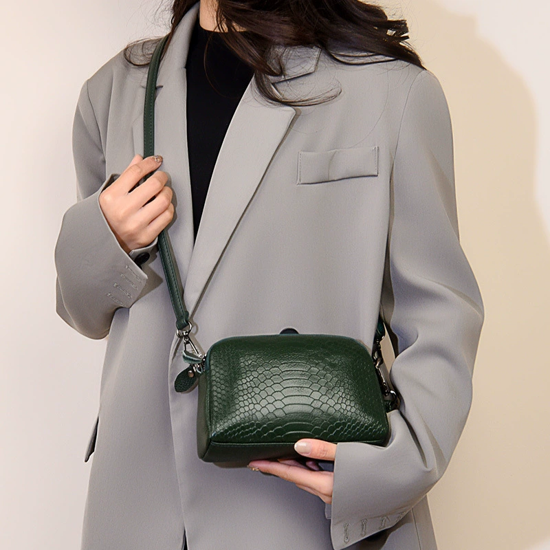 Universal small design soft one-shoulder bag, wallet, shoulder bag, phone bag